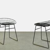 Ensemble de deux tabourets en fil métallique KM05 conçus par Cees Braakman pour Pastoe, 1950