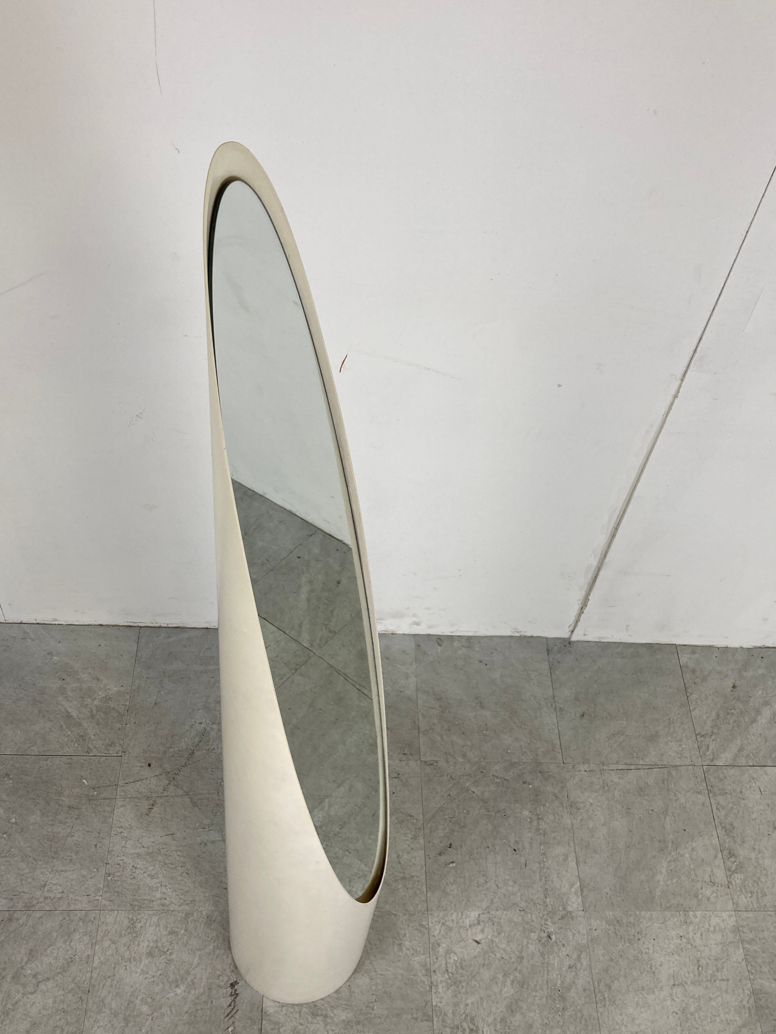 Unghia mirror by Rodolfo Bonetto, Italy 1970s