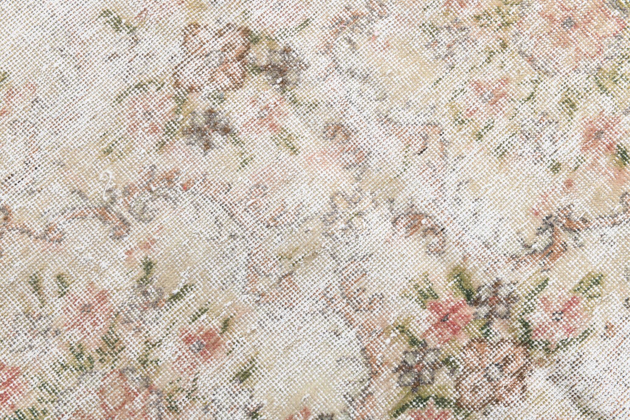 5x8 Pale Red & Cream Floral Pattern Vintage Rug, 144x250Cm