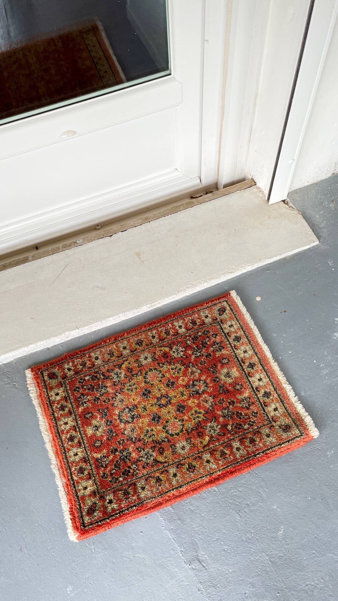 Vintage virgin wool rug