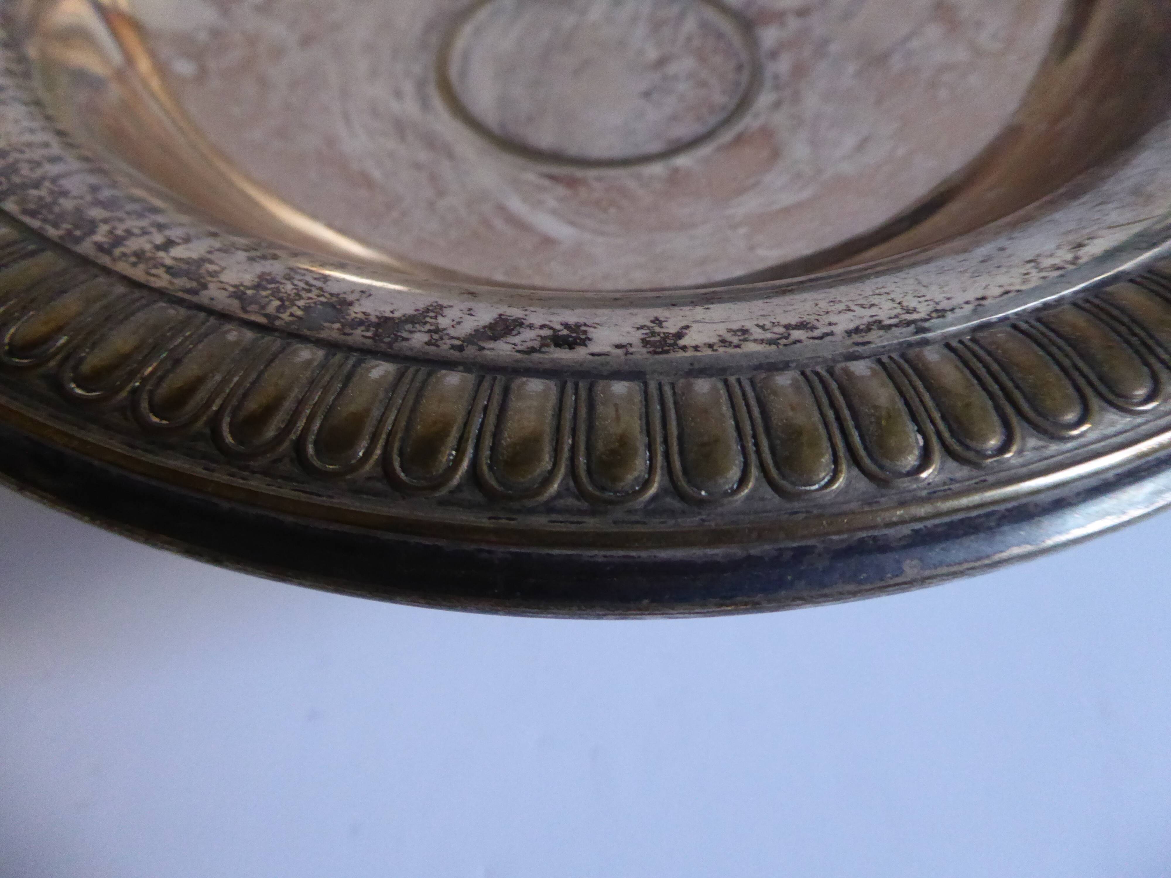 Silver metal pedestal cup Style Louis XVI