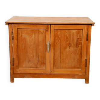 Low sideboard in Burmese teak with 2 solid doors and opening top