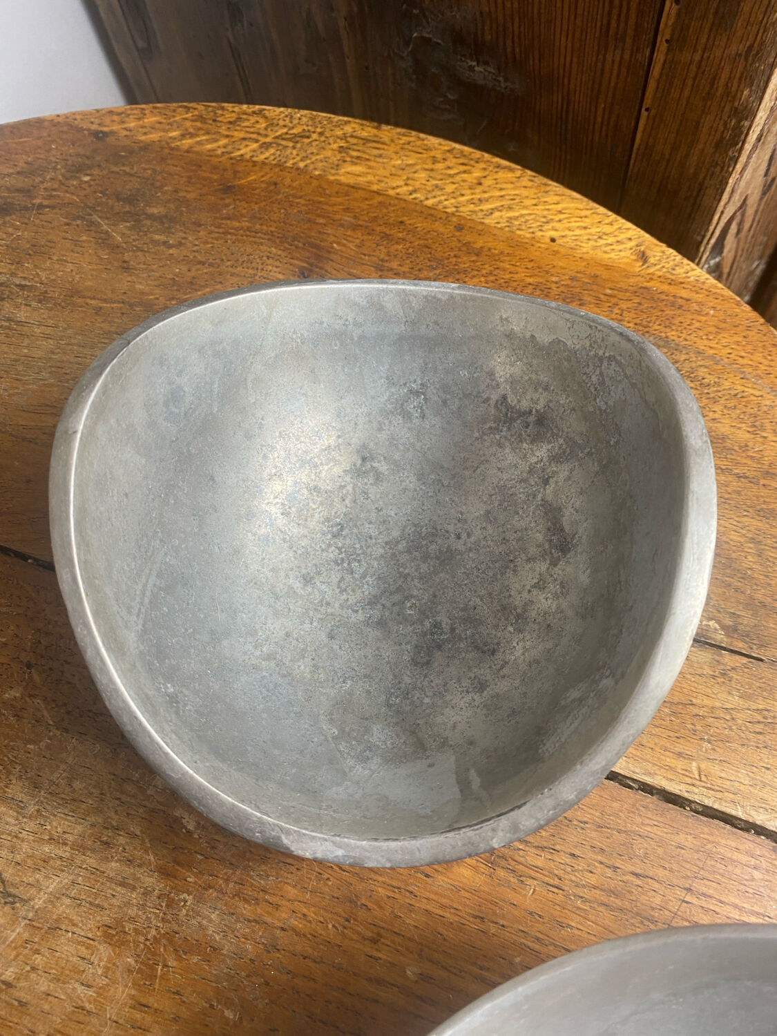 Aluminium catchall tray