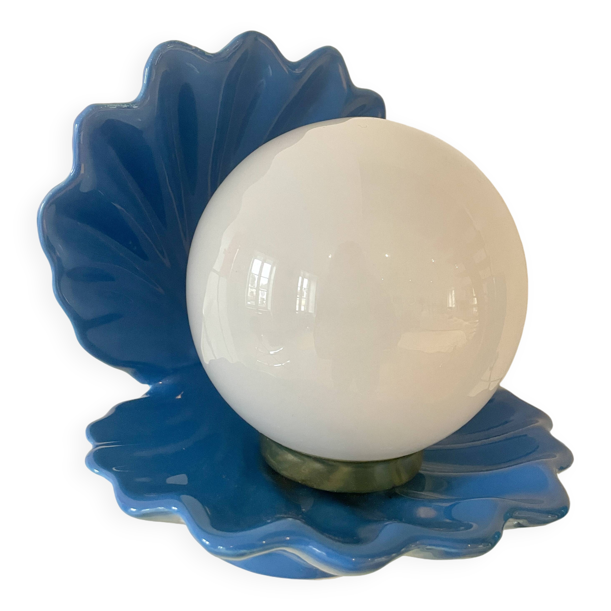 Lampe coquillage en céramique bleue