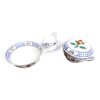 Gien earthenware set tureen, gravy boat and salad bowl hand-painted floral decoration