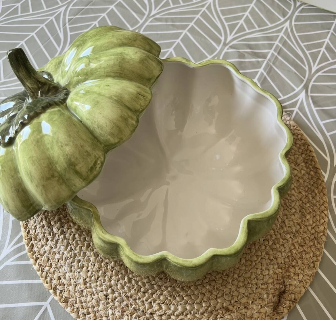 Vintage pumpkin-shaped soup tureen - decorative ceramic piece