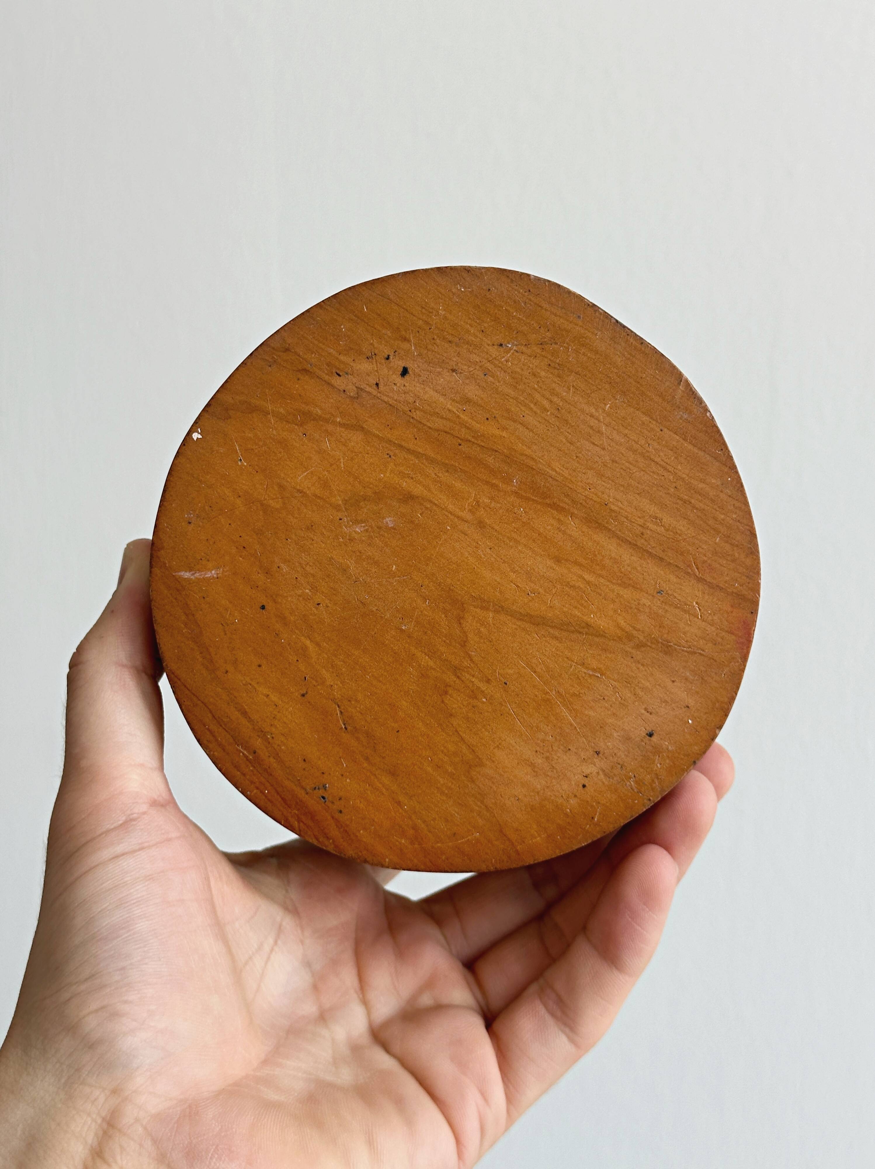 Vide poche en loupe de bois