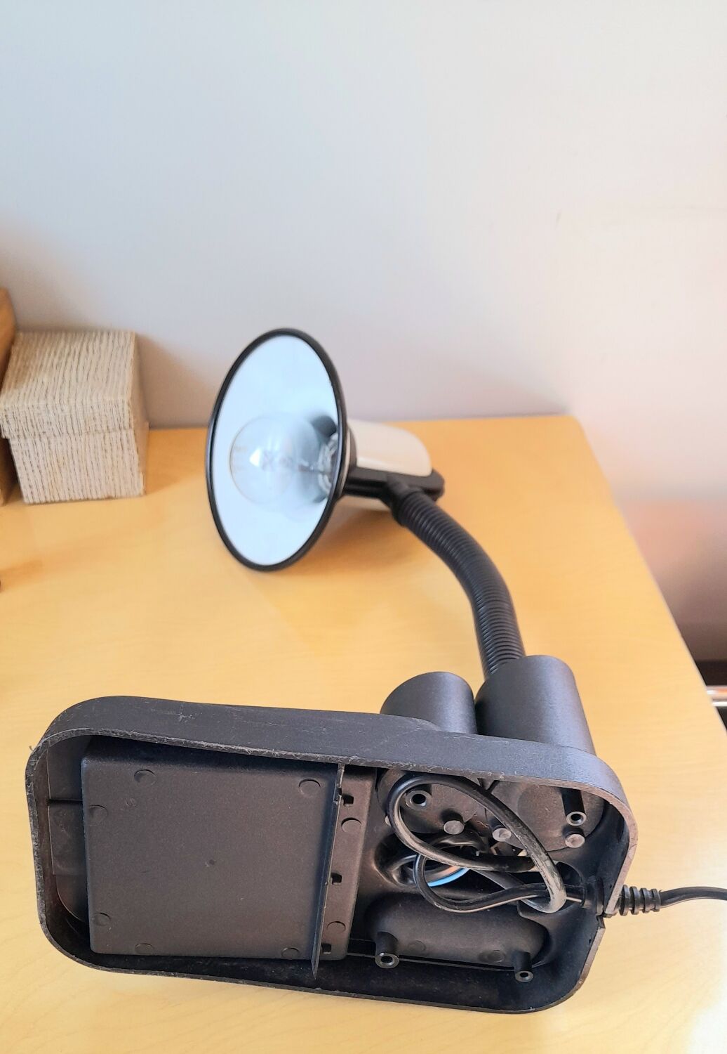 Fase 80s sorting lamp