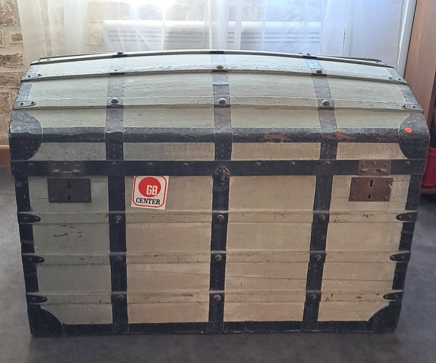 Trunk from your early 20th century