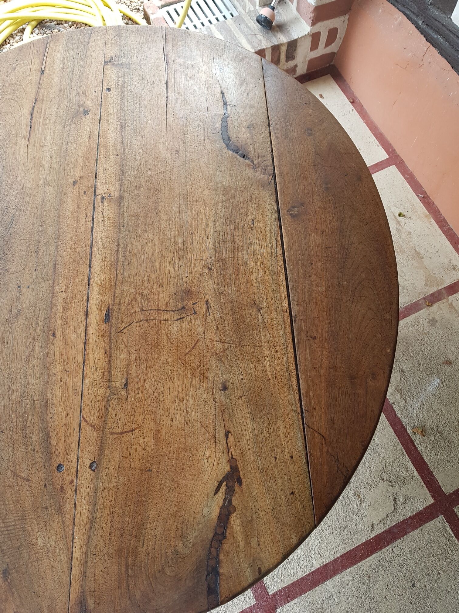 Table with flaps shutters extensions wood round oval 1900