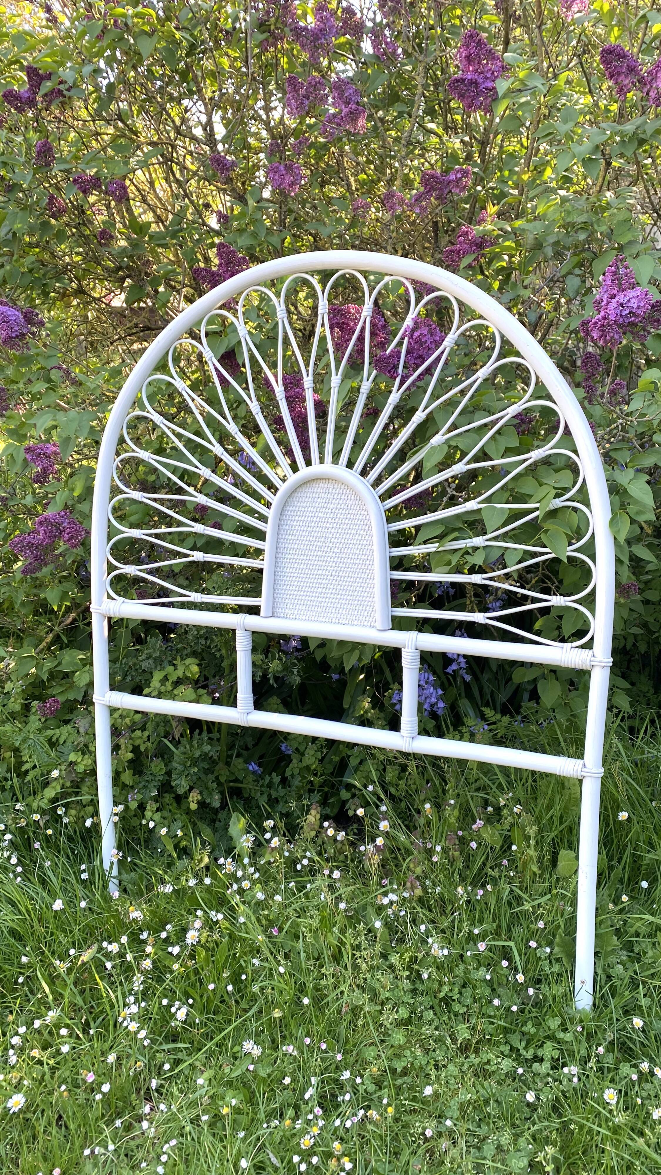 Rattan headboard 1 person