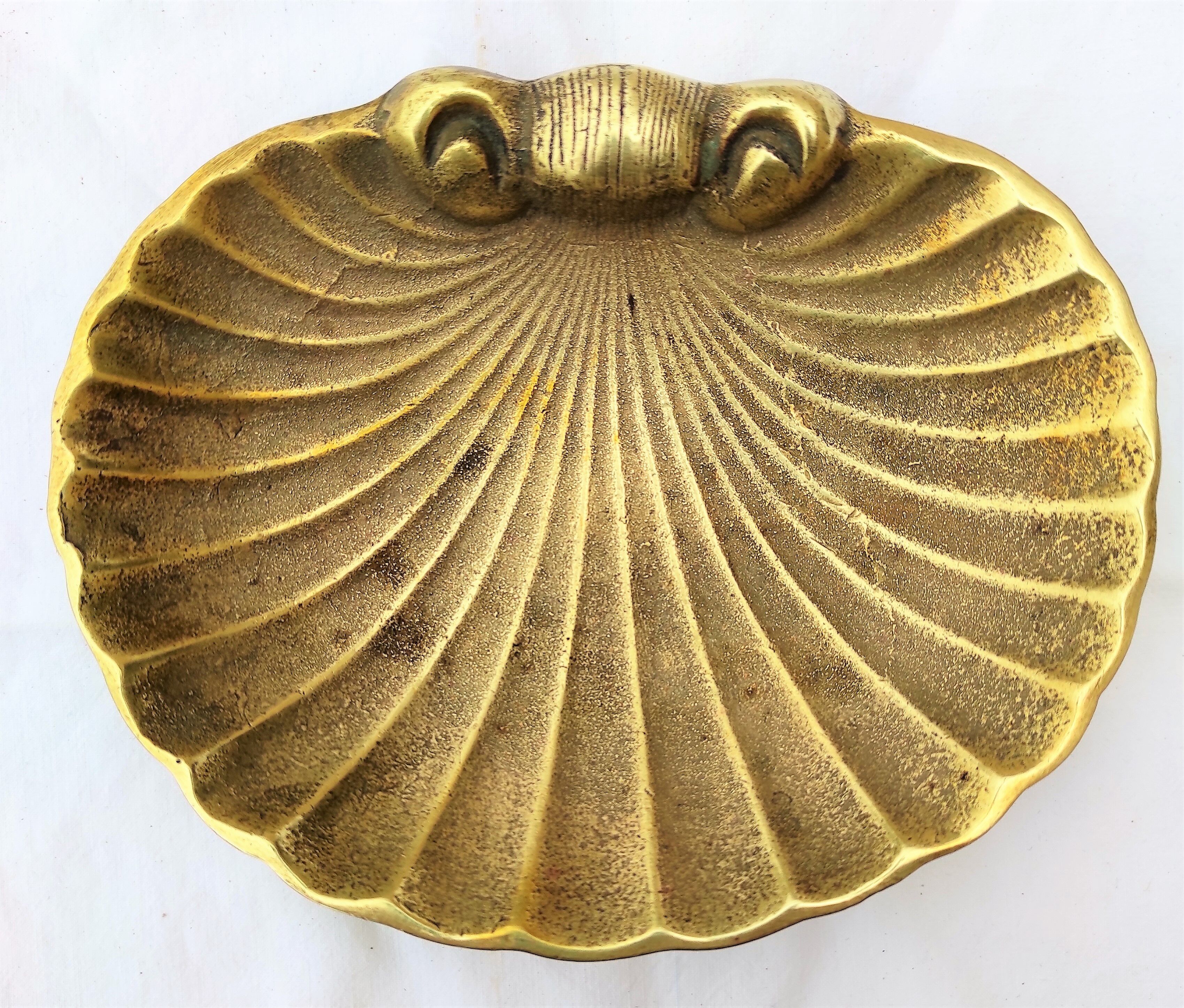 Cendrier or vide poche in the shape of a vintage brass st jacques shell