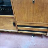 Bi-color sideboard