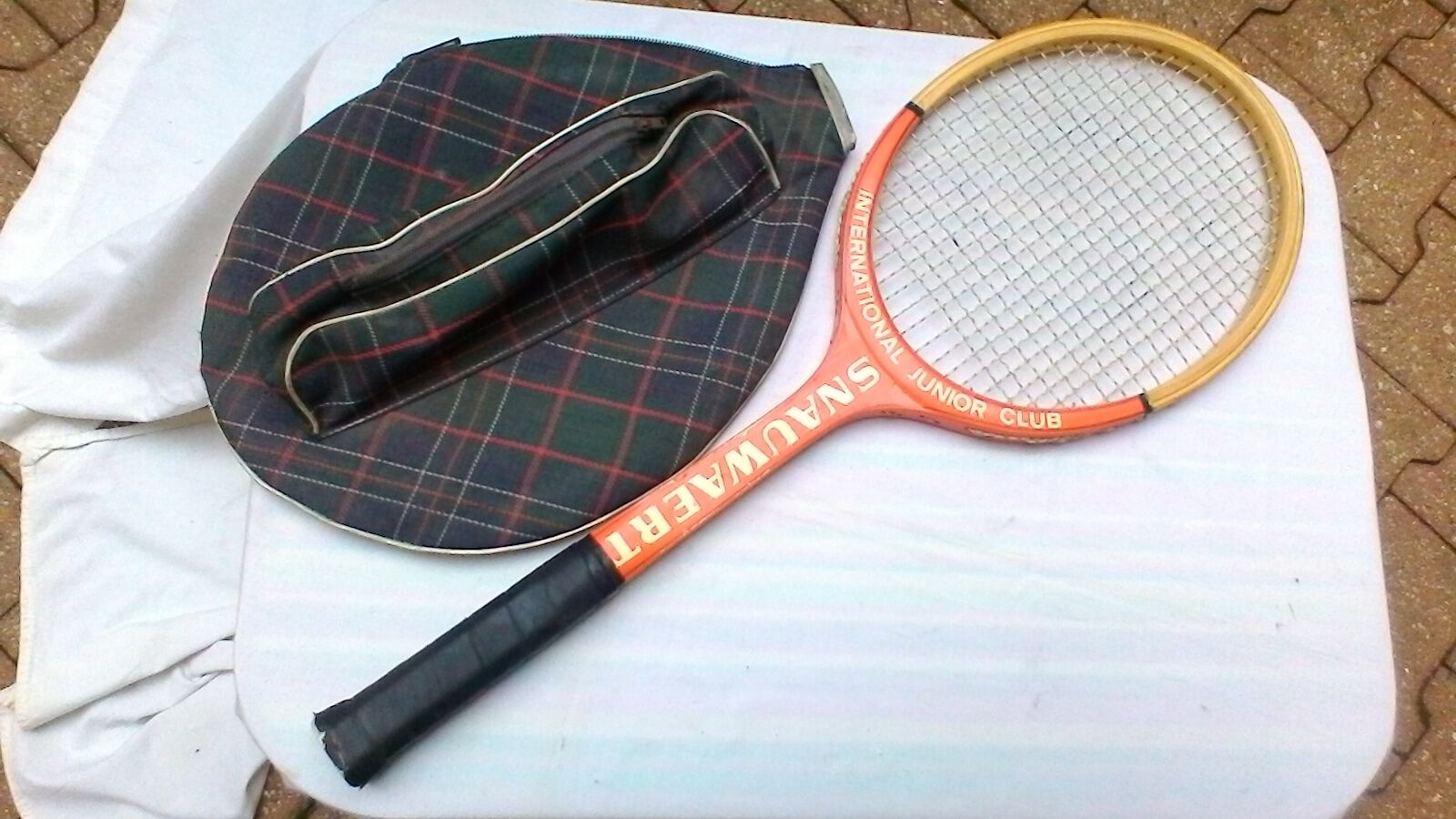 Snauweart Junior Tennis Racket and Its Cover