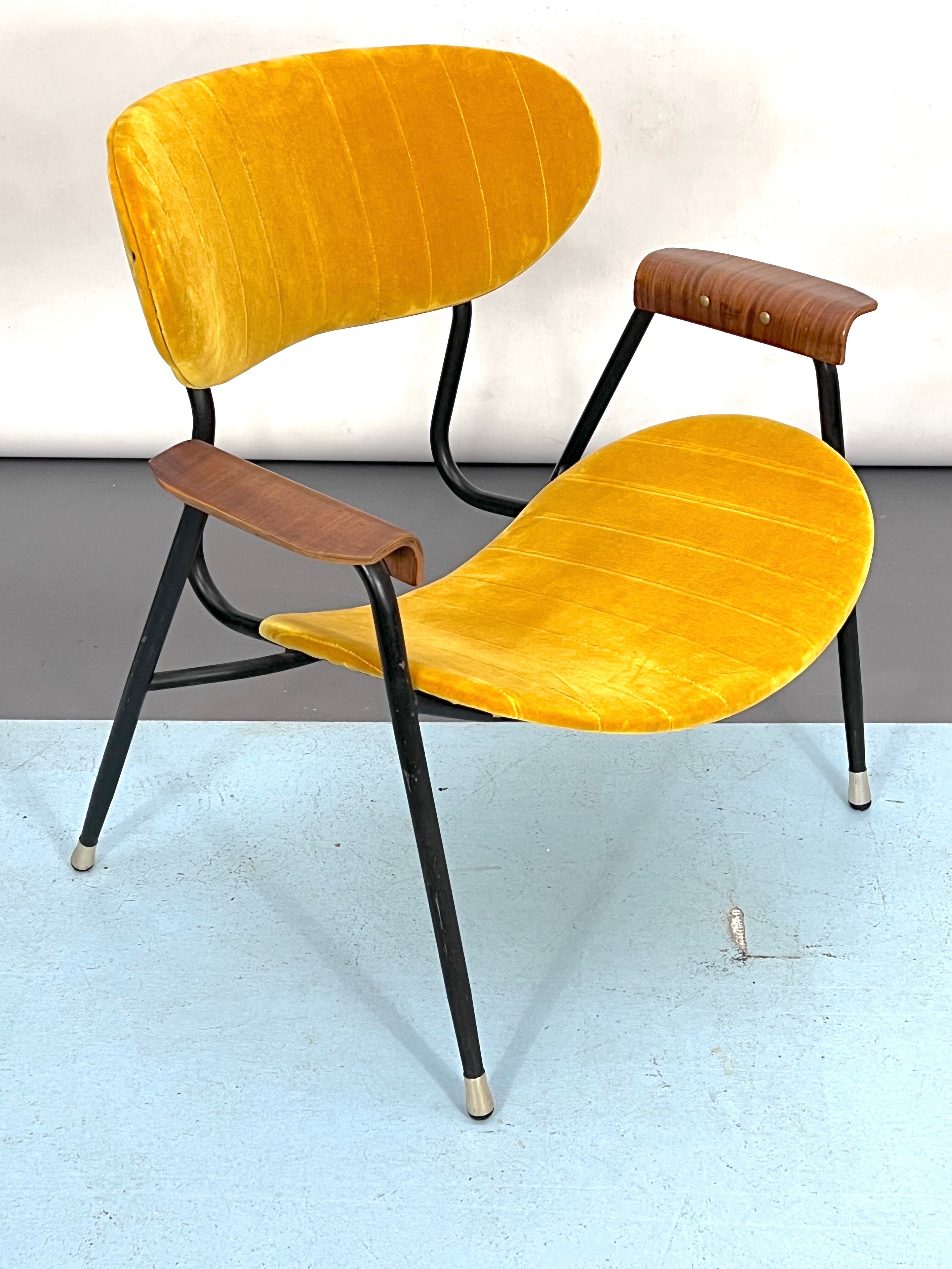 Vintage yellow velvet chair by Gastone Rinaldi for Rima. Italy 1950s