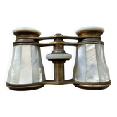 Mother-of-pearl opera binoculars