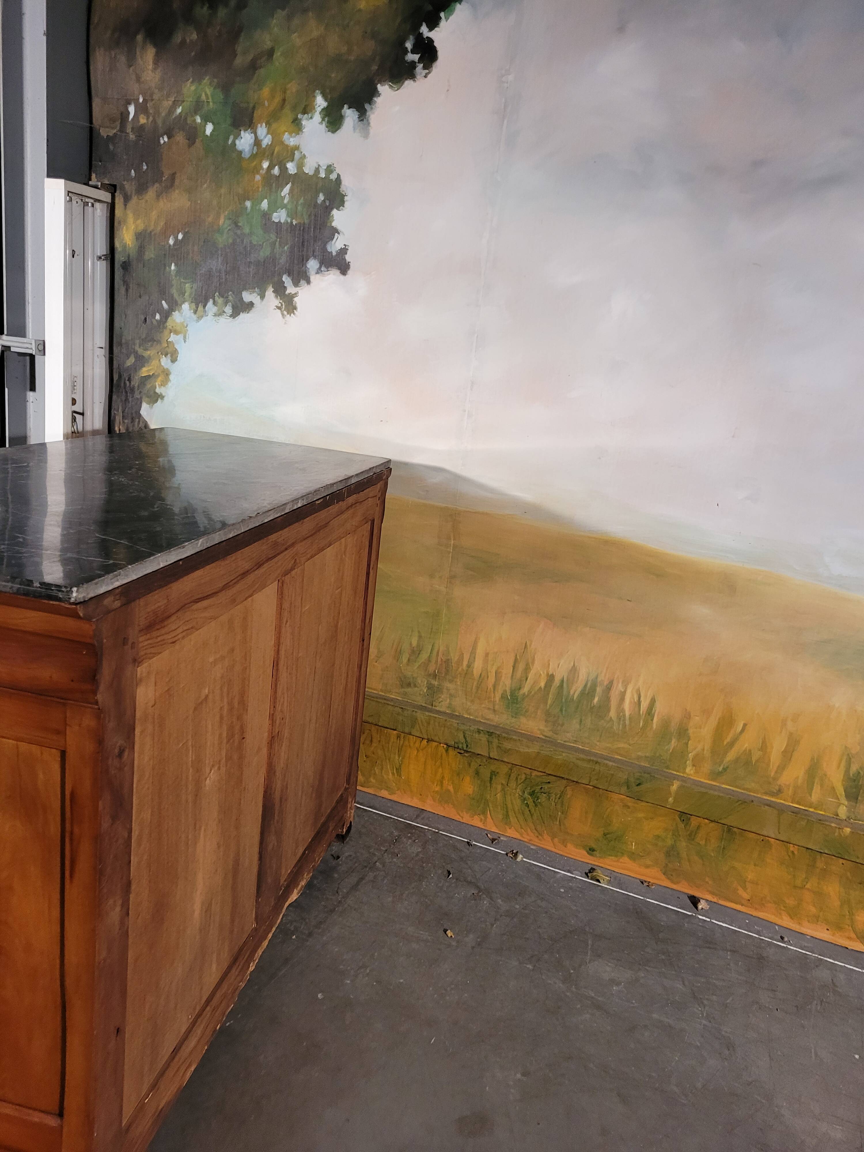 Commode époque Louis Philippe en merisier massif