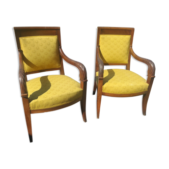 Pair of consulate era chairs in walnut