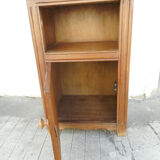 Extra furniture a door topped by a niche