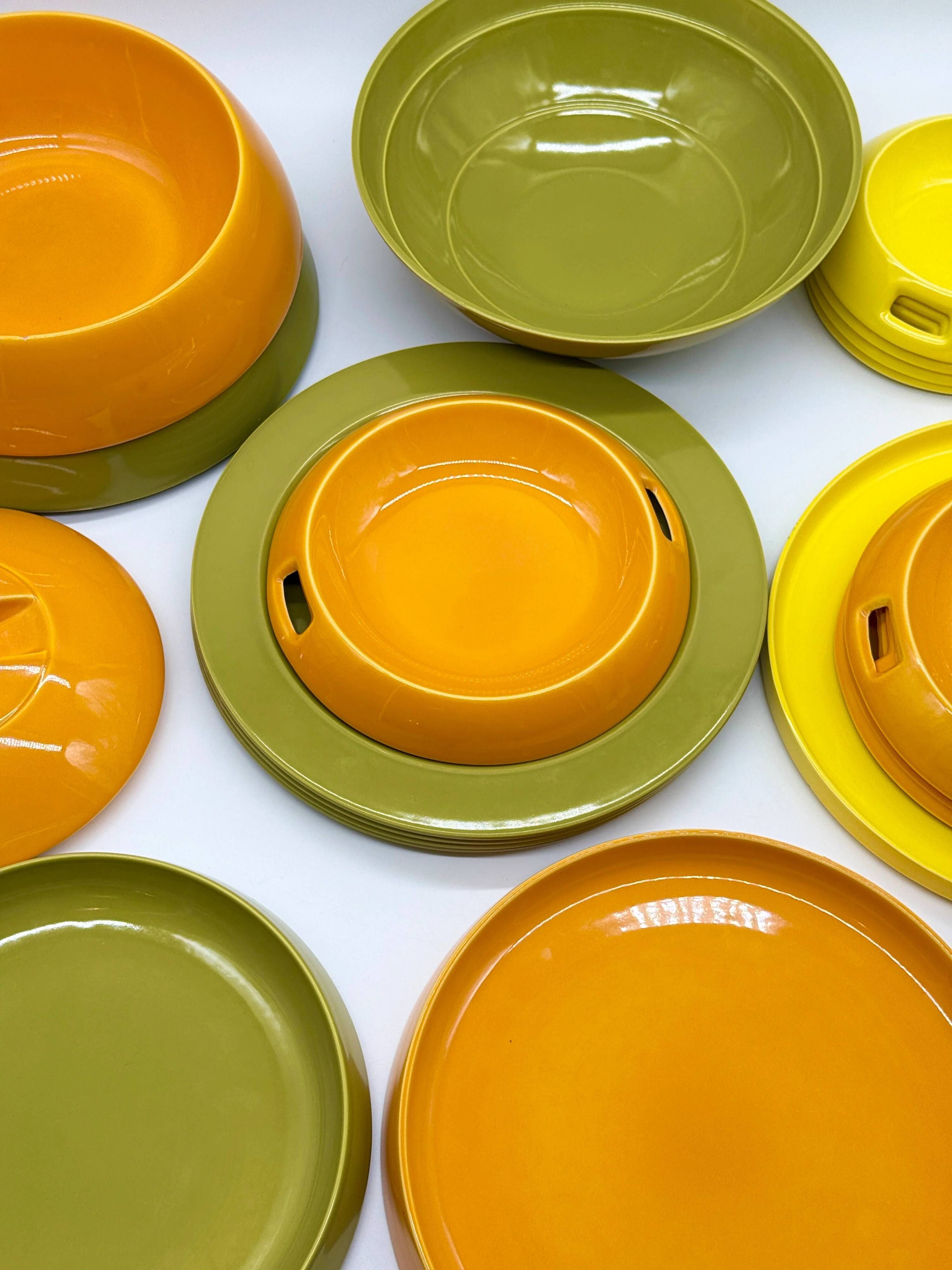 "Die Kugel" par Helen von Boch pour Villeroy & Boch, vers 1971