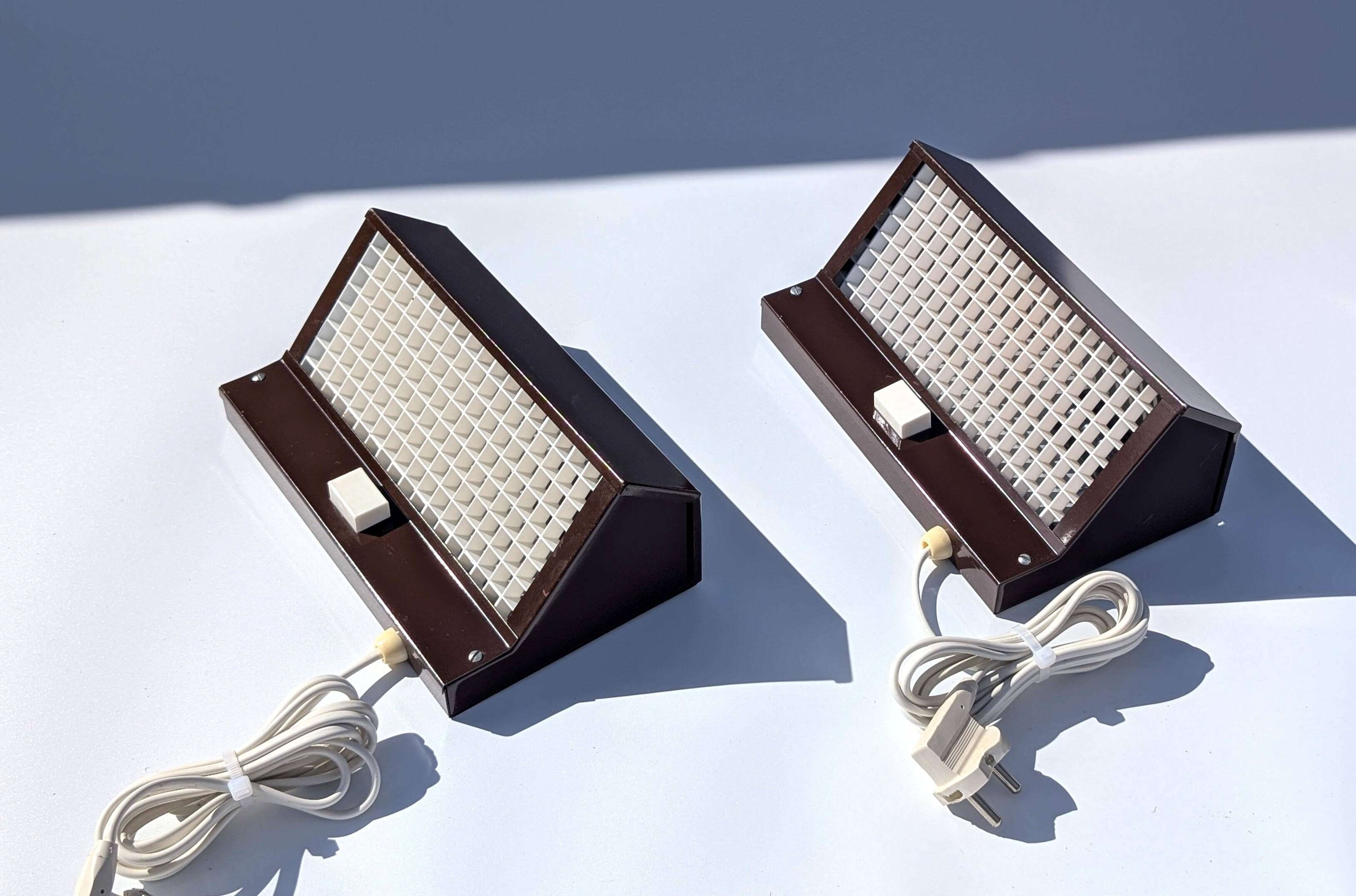 Pair of brown Elidus Kuben reading lamps - Hans Agne Jakobsson - Sweden 1970s