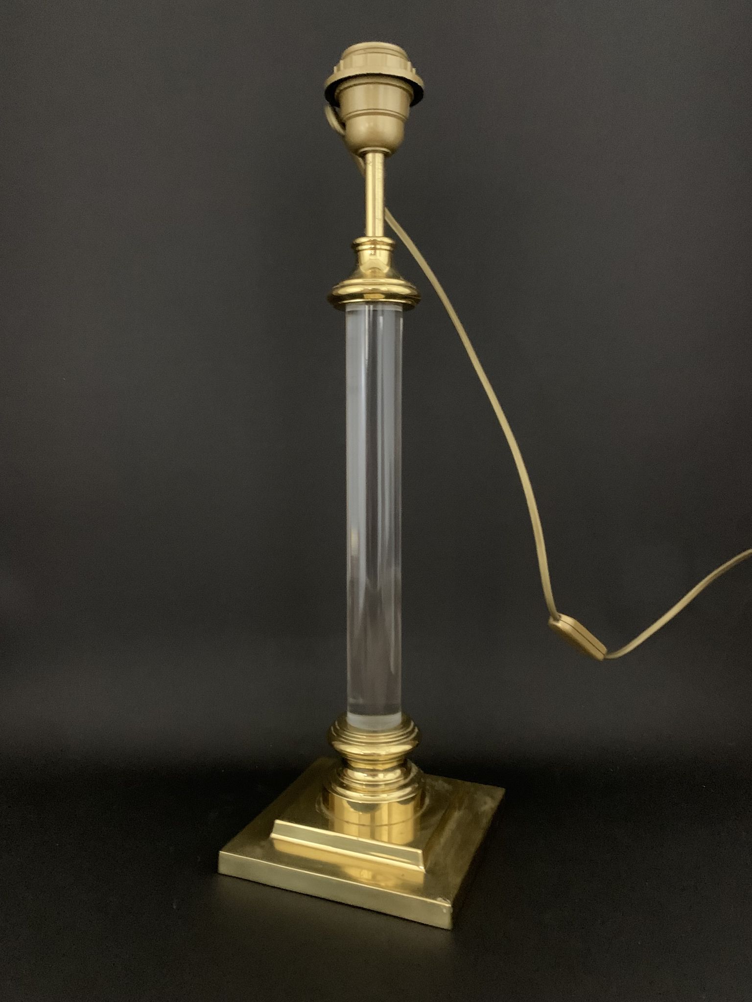 House the dolphin, lamp foot in plexiglass and gold metal design 1970