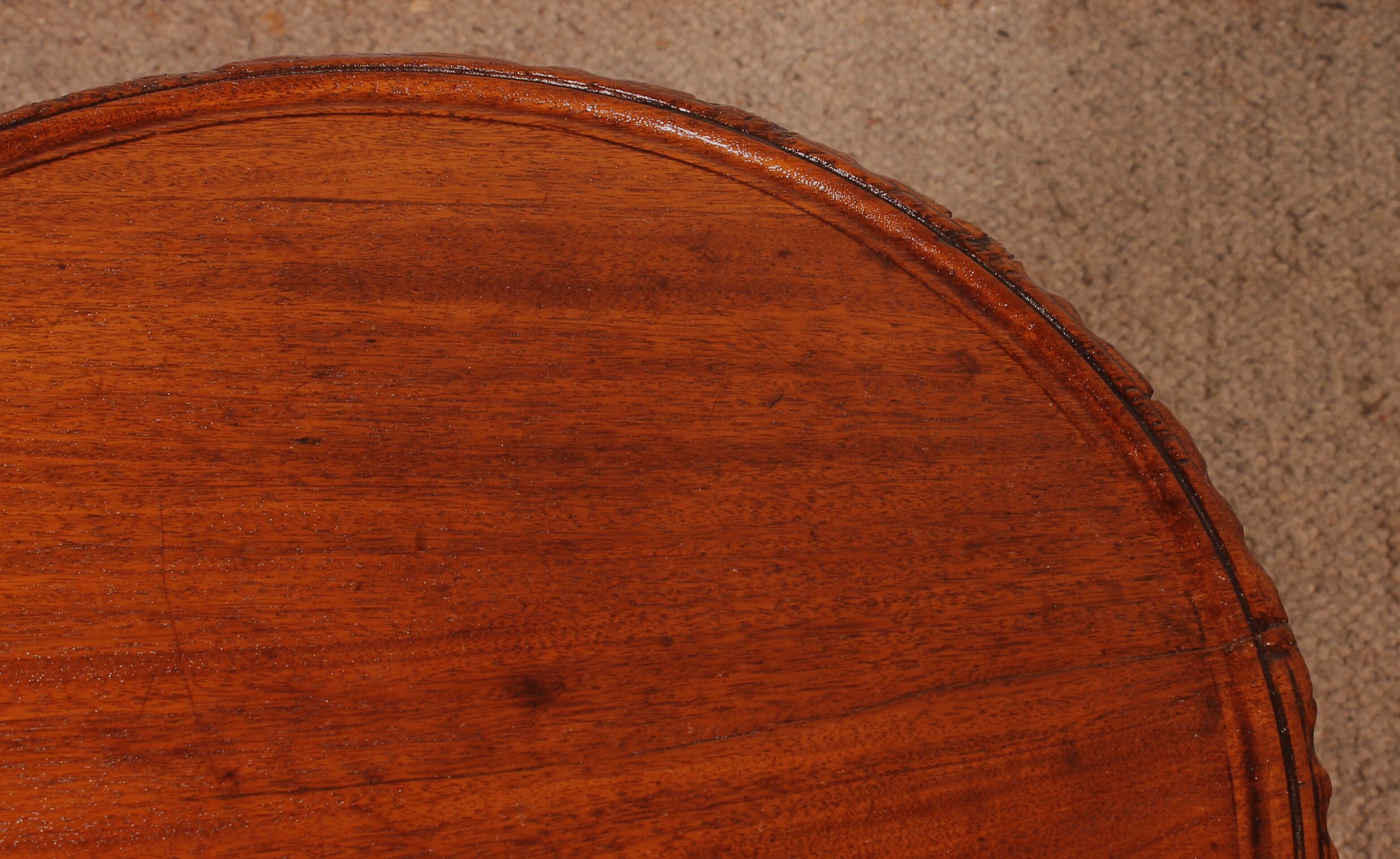 Guéridon dit tea table en acajou -18° siècle