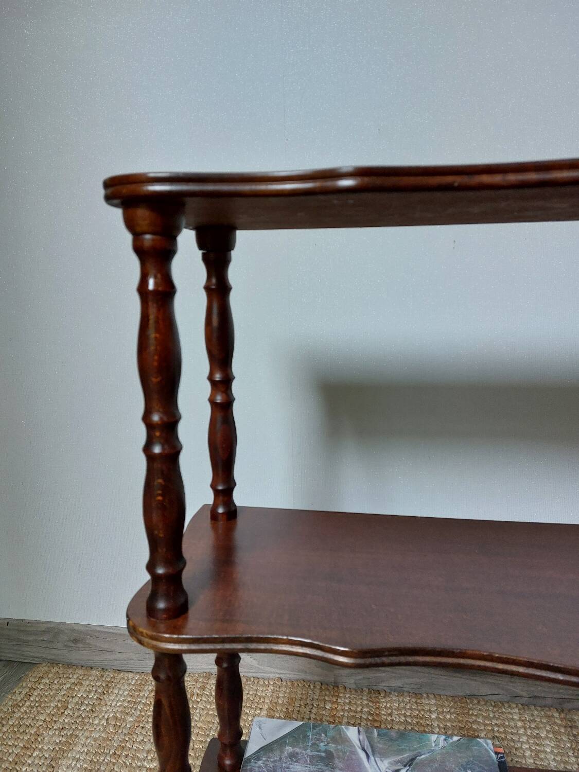 Étagère bois bobines vintage