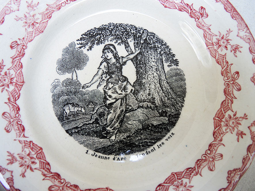 11 old plates hb choisy le roi in earthenware: joan of arc
