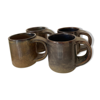 Sandstone cups