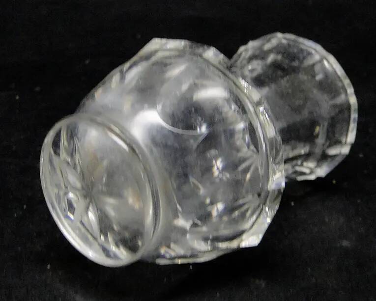 Vase postmoderne, cristal, Pologne, années 1970