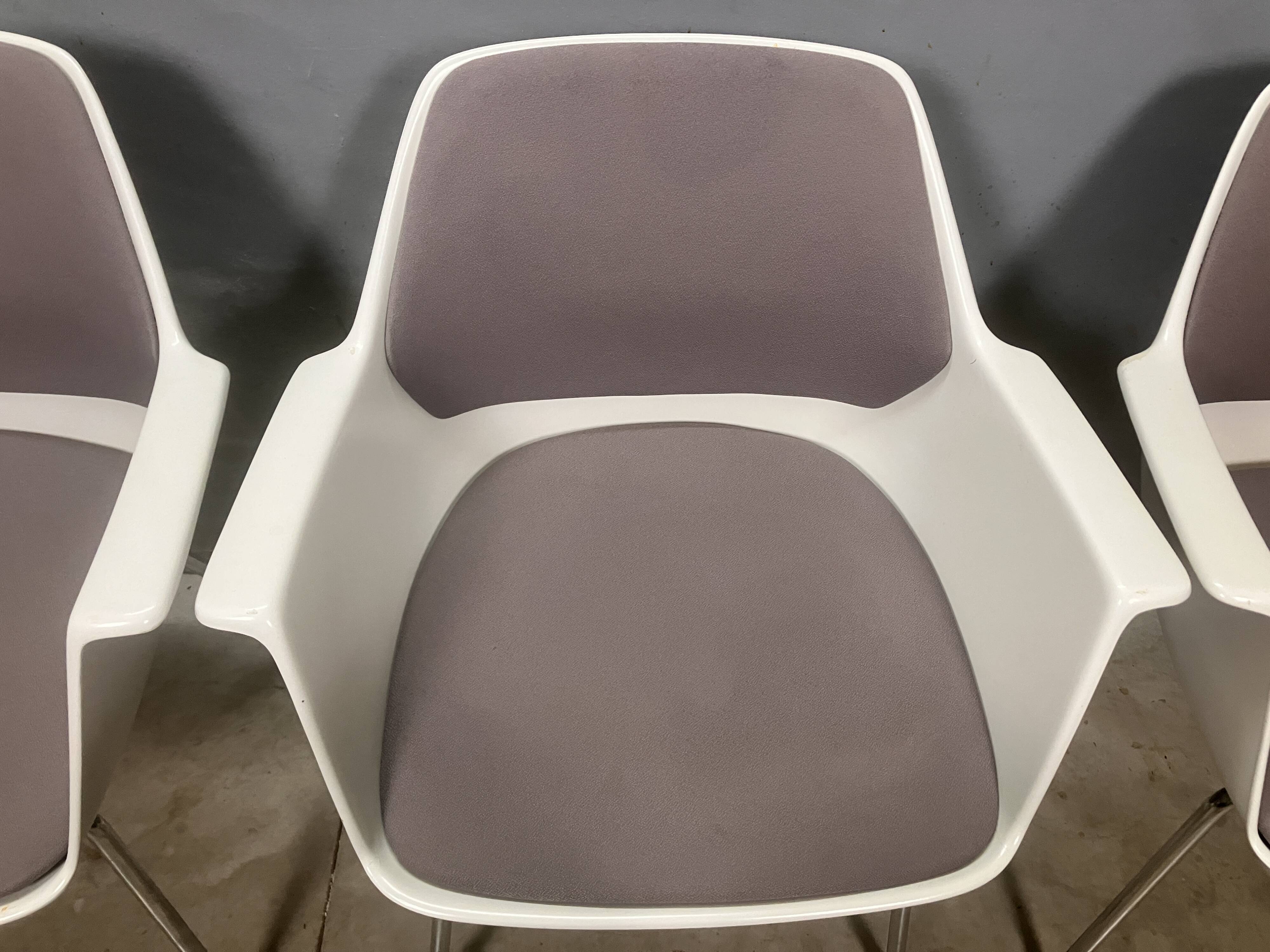 Space Age vintage bucket Chair Georg Leowald Wilkhahn