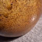 Stoneware vase with flowing pattern