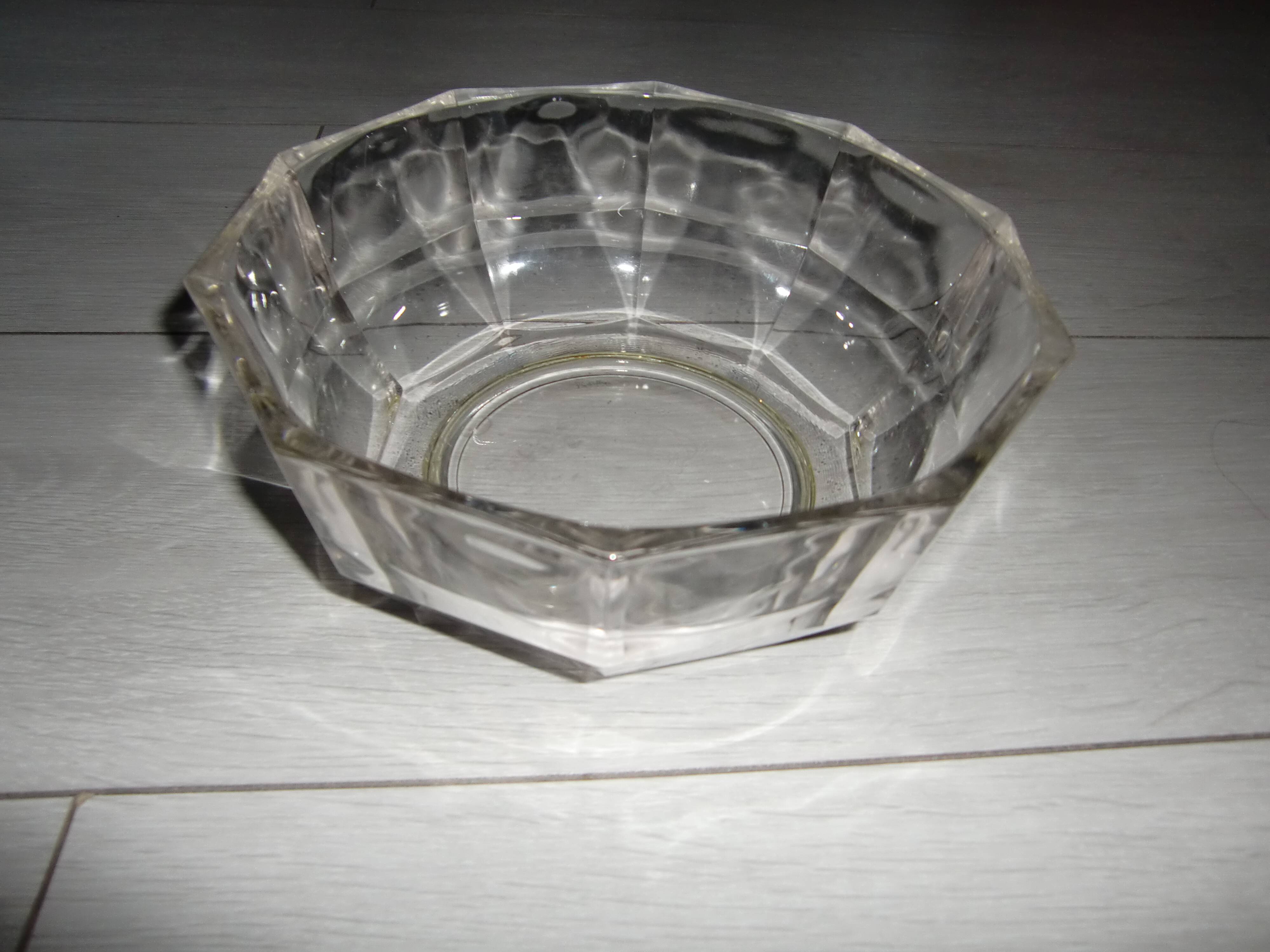 Solid crystal salad bowl