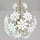 Charmant luminaire en verre de Murano Spoutnik fleurs blanches, années 1970