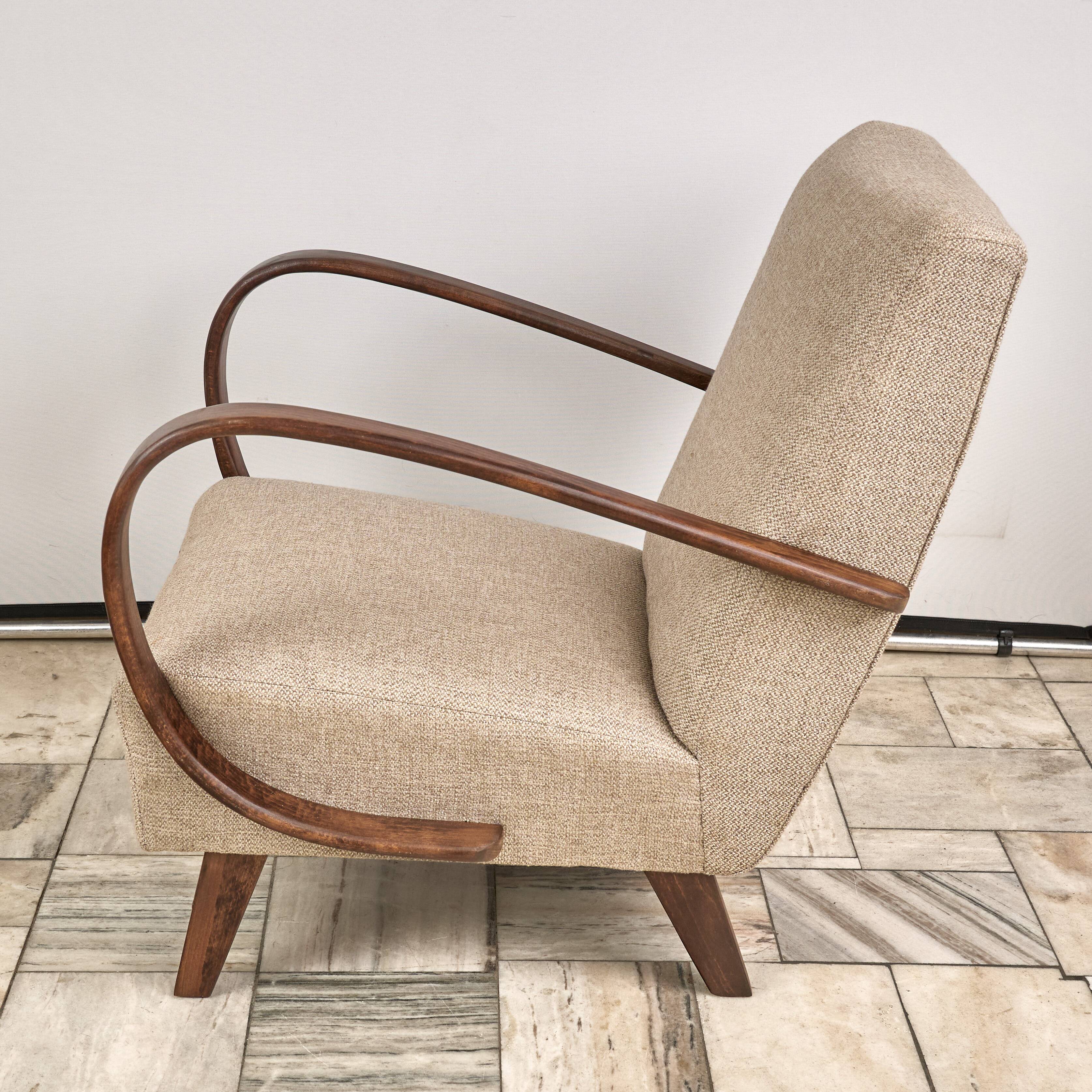 H 410 Armchair designed by Jindrich Halabala, 1940s, Czechoslovakia