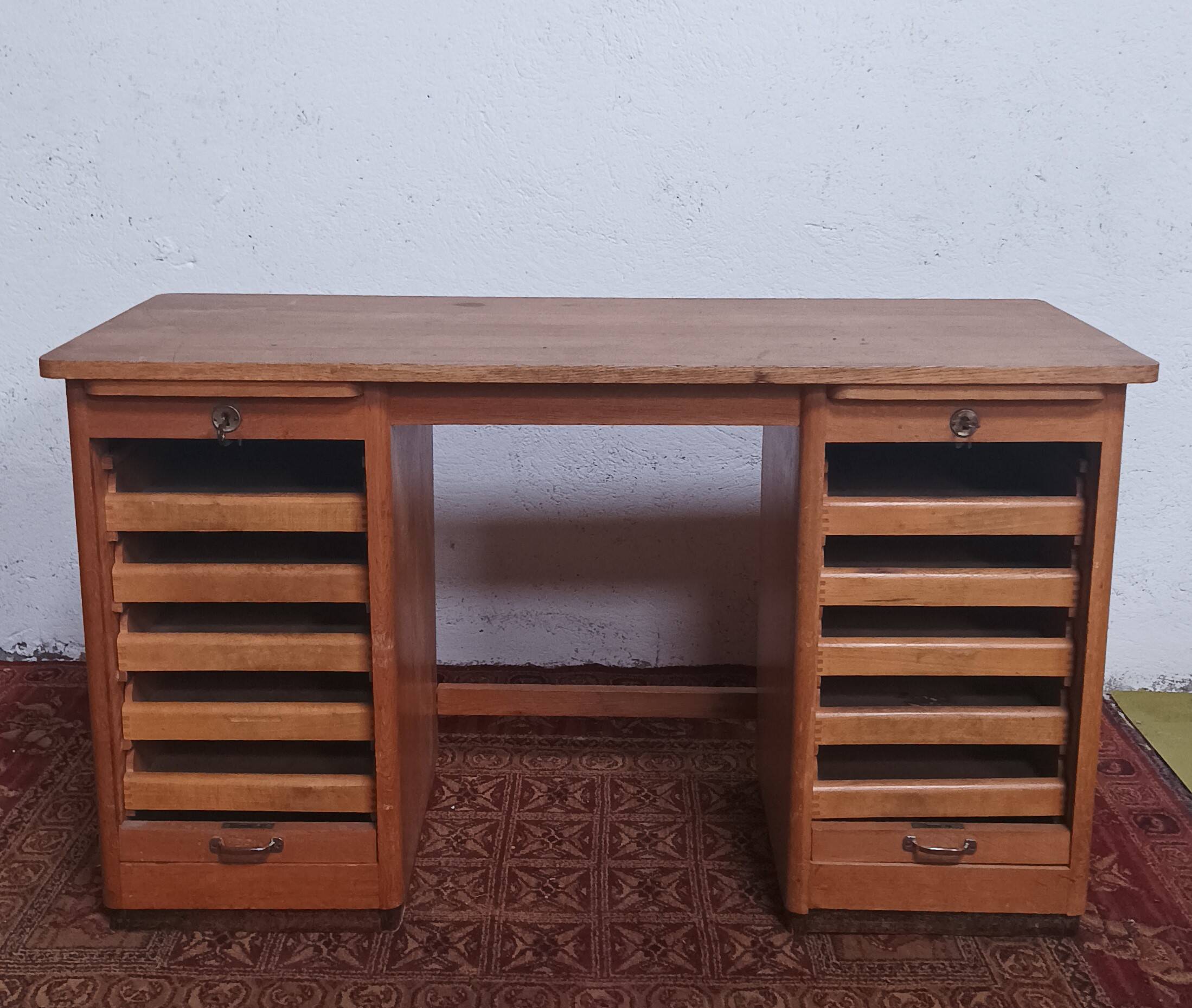 Bureau vintage en chêne
