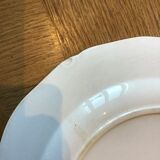 Service dish in Gien