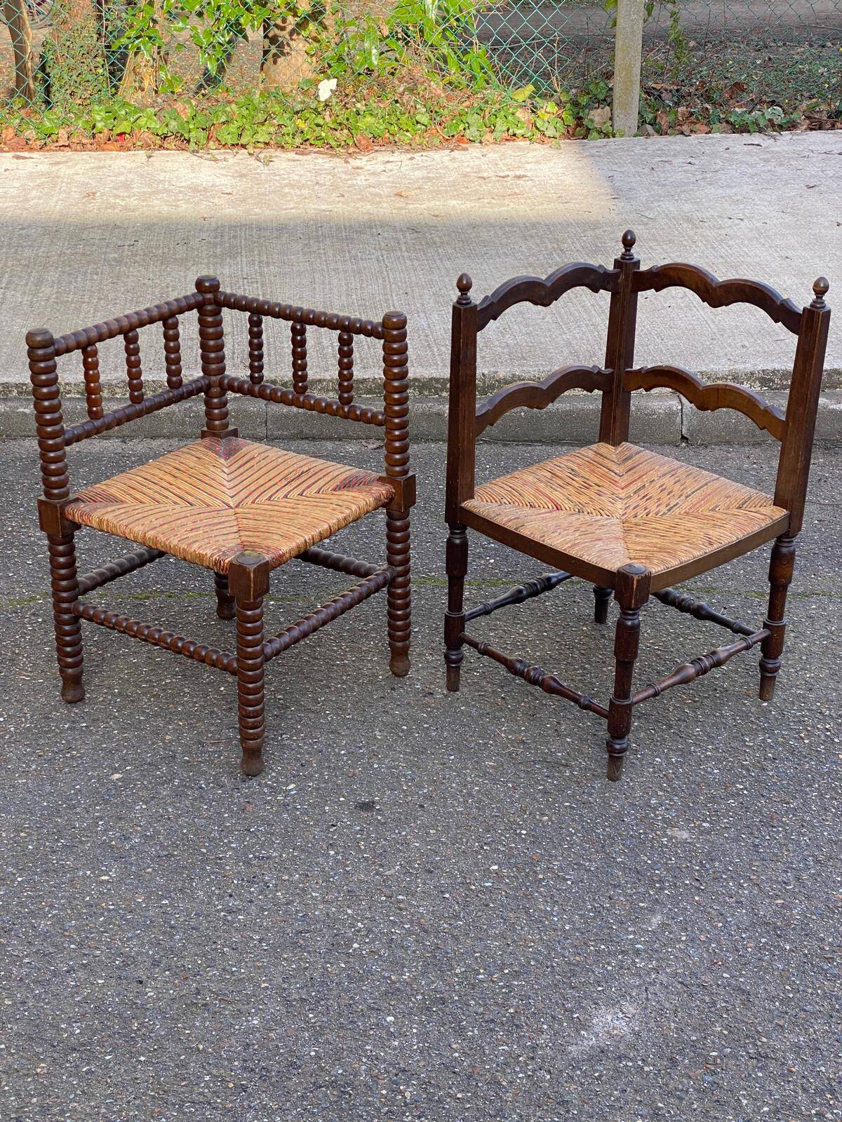 19th-century solid wood corner chair with rush seating
