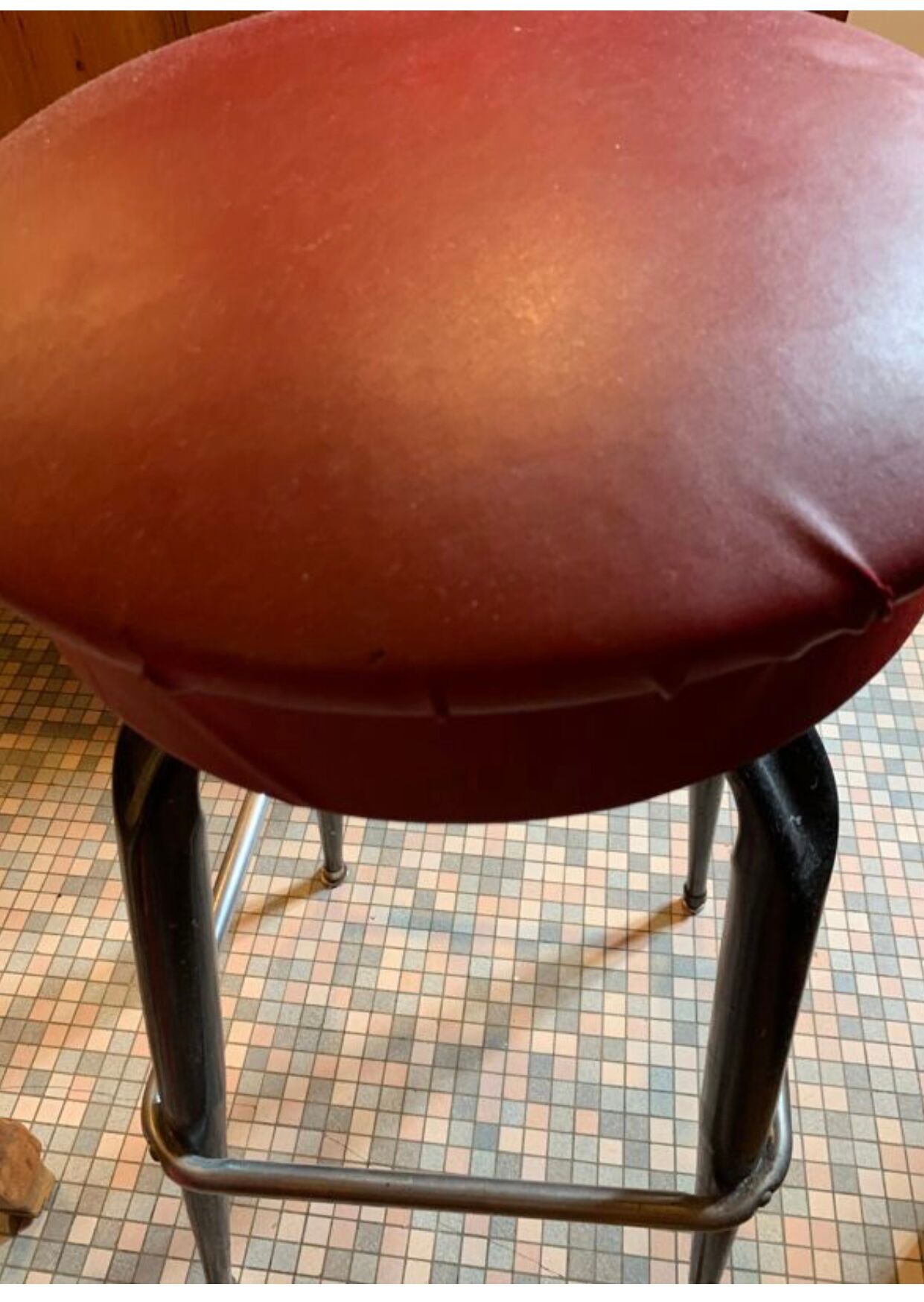 Set of two bar stools