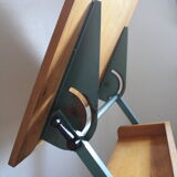 Adjustable drawing table