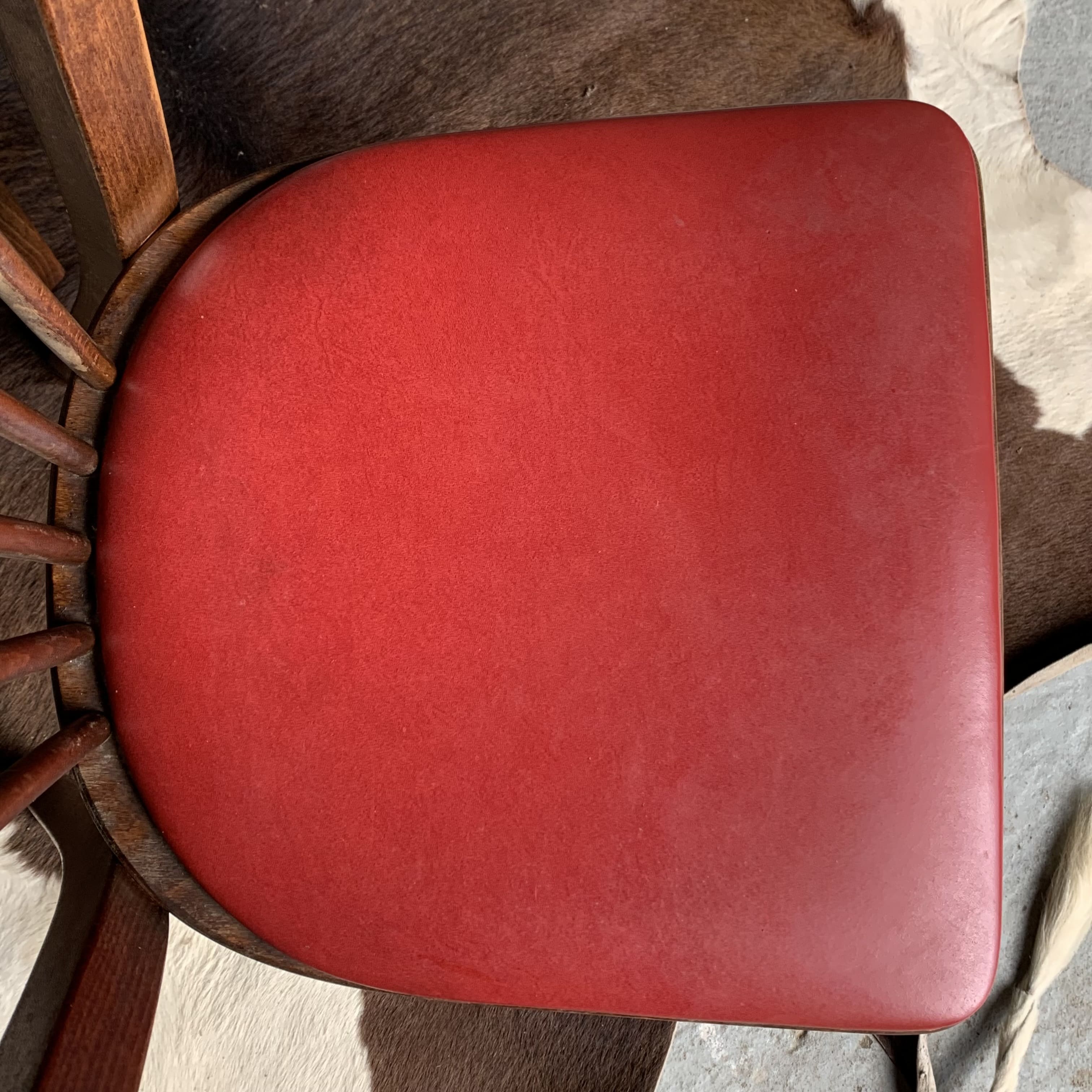 4 Baumann bistro chairs sitting imitation leather 2 red and 2 burgundy