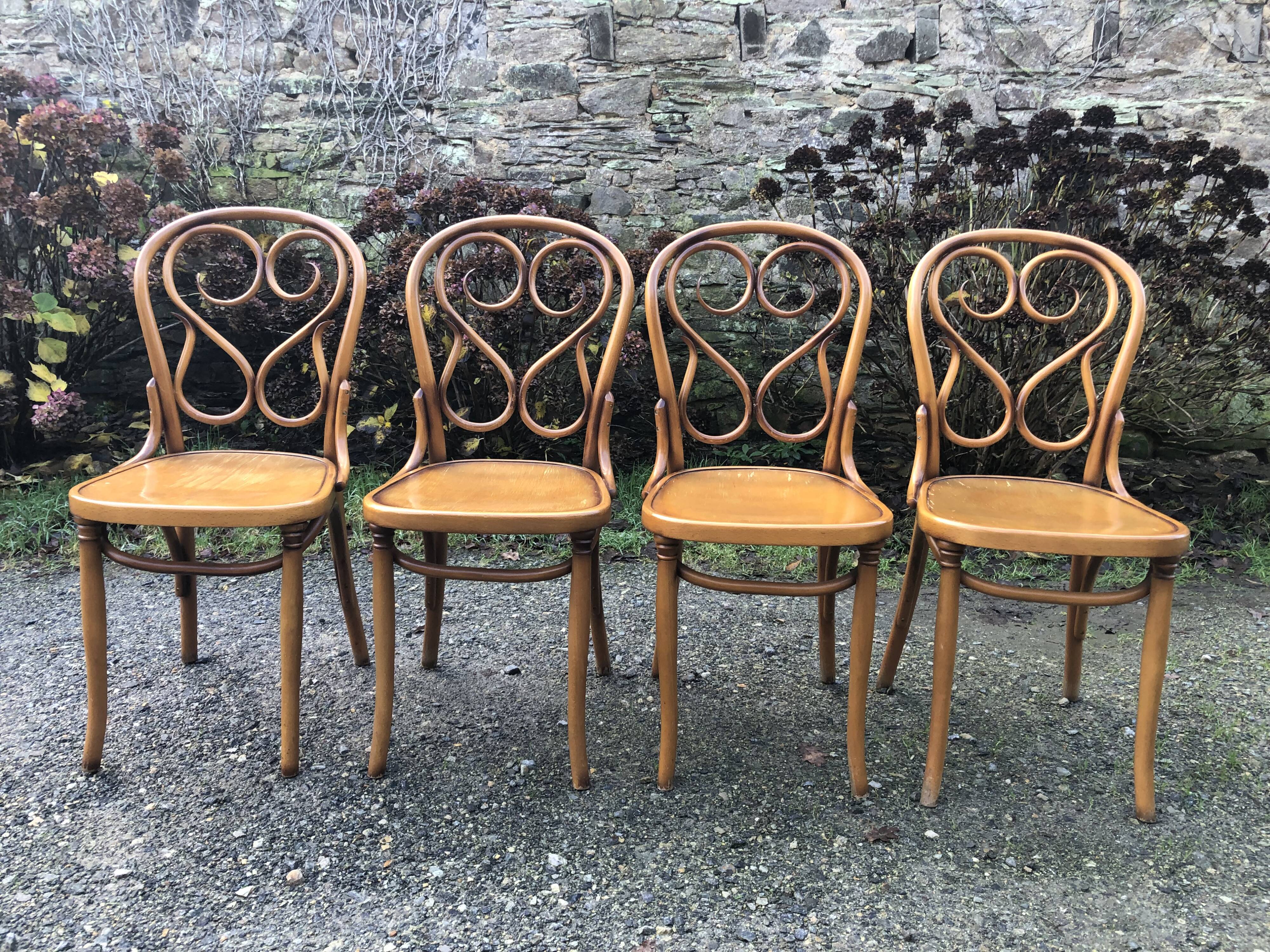 4 Thonet style bentwood chairs in beech.