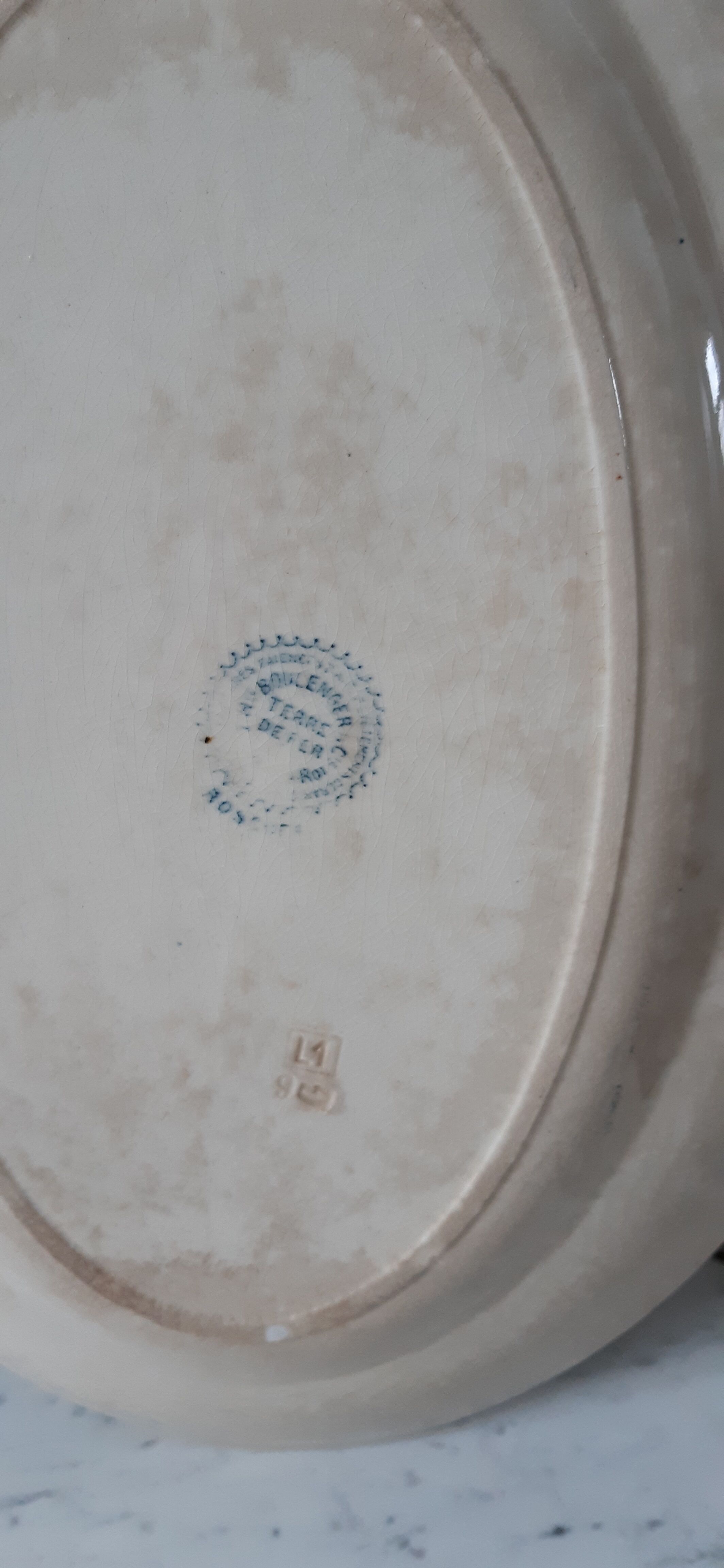 Flat oval Choisy the king H . Boulenger Iron Earth late nineteenth century