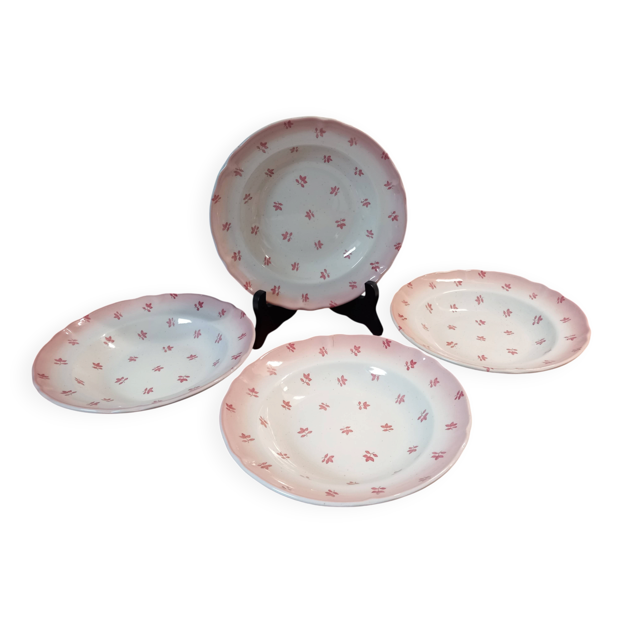 Set of 4 antique deep plates from St Amand in the "Vine Leaves" pattern.