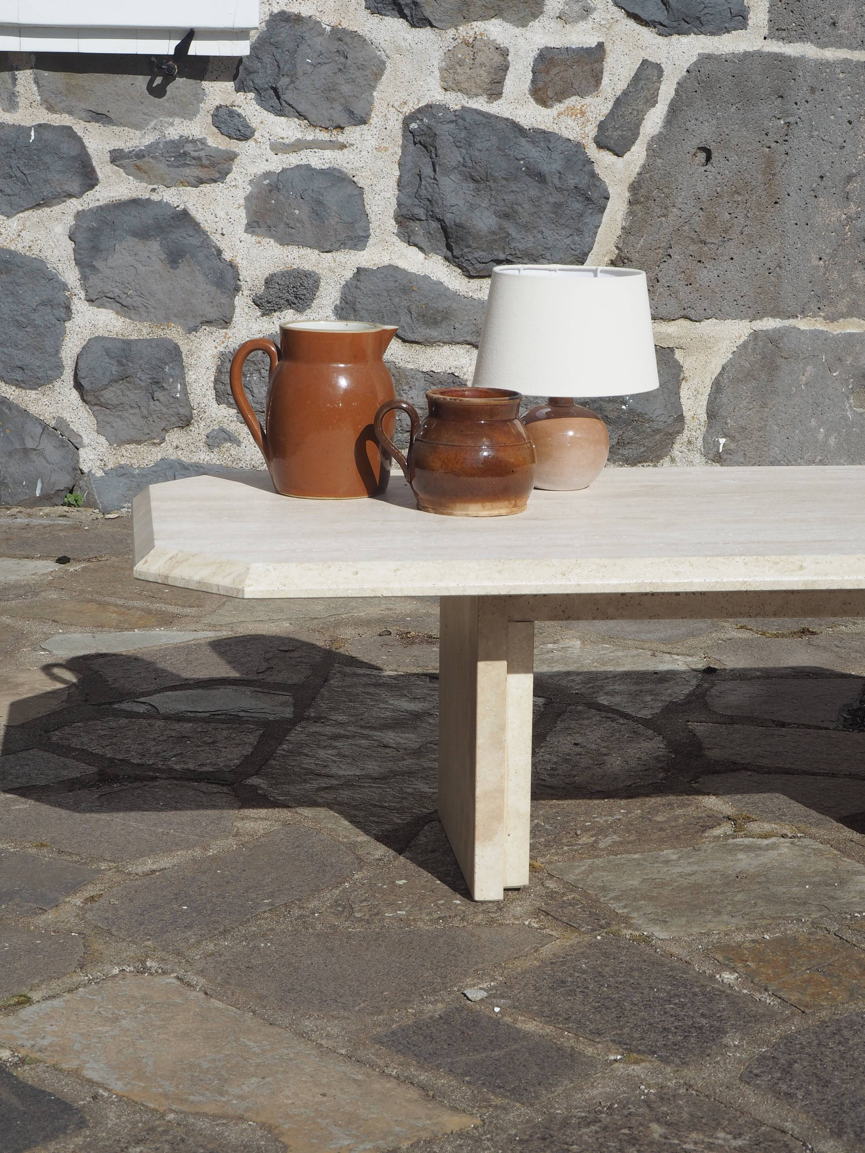 Coffee table in travertine