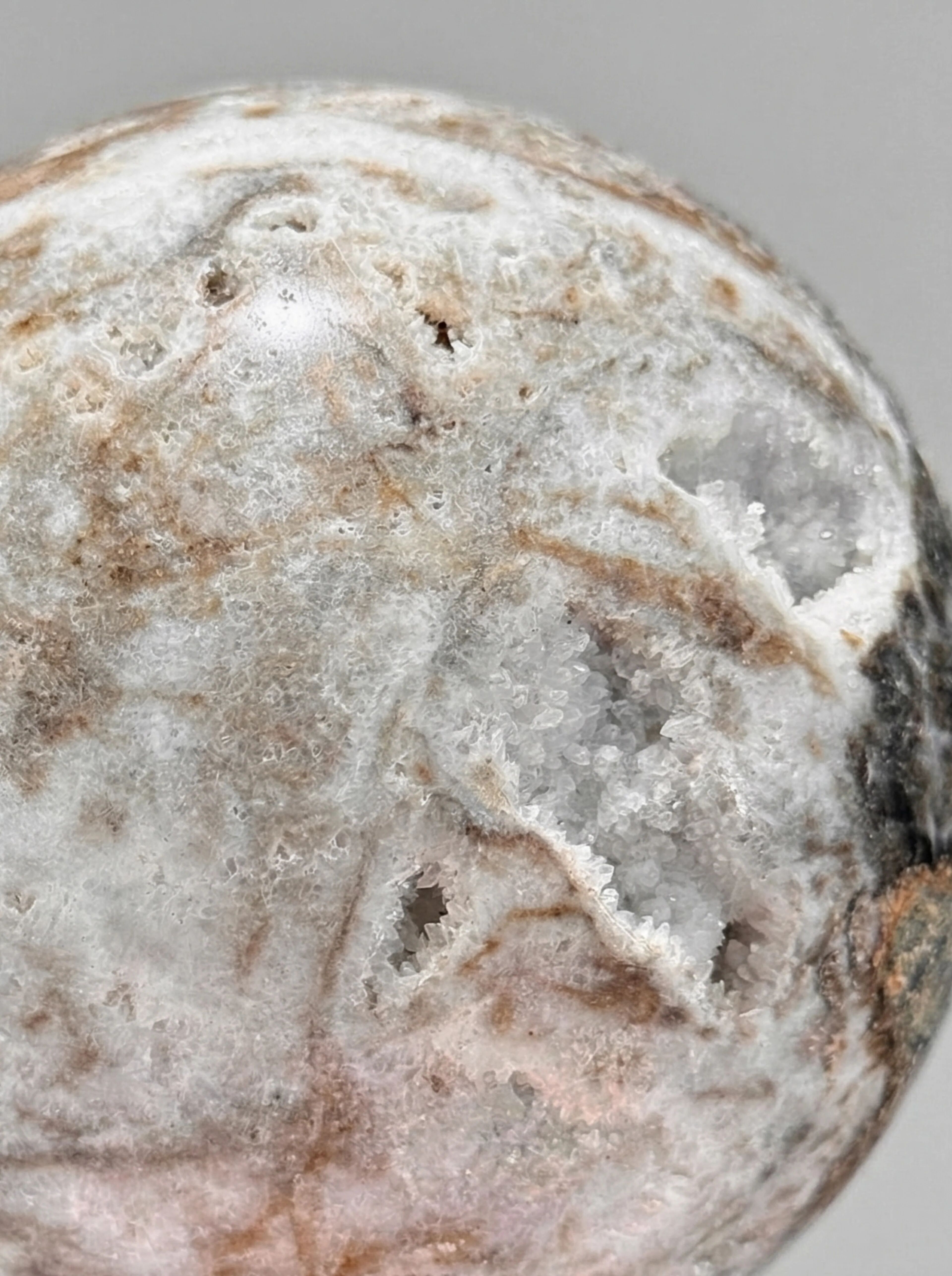 drusy agate spheres (quartz) on bases – mineral decoration