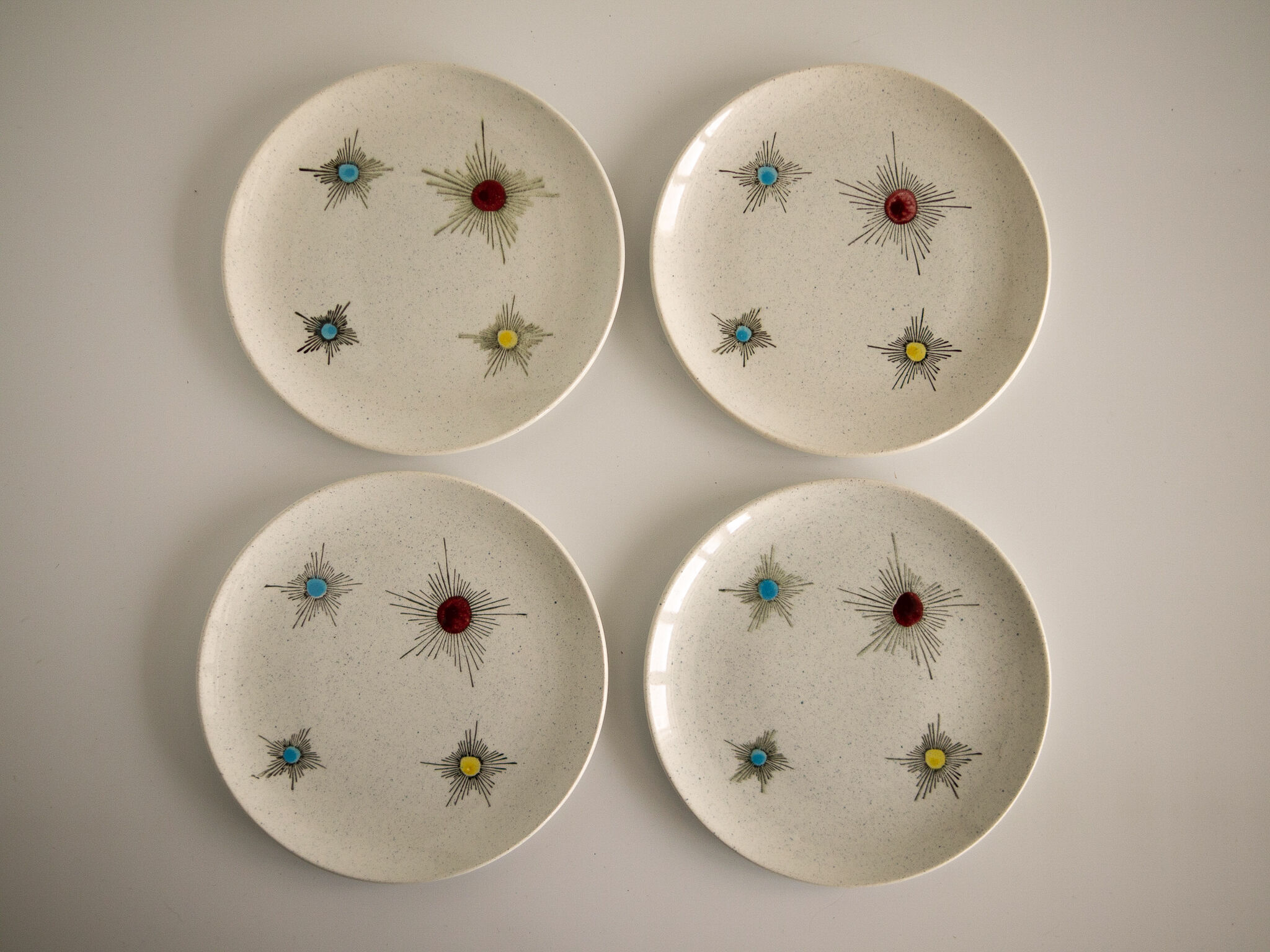 Suite of 4 plates "comet"