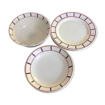 Basque decor plates and salad bowl