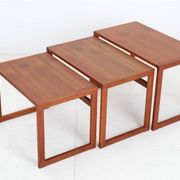 Set of 3 "#253" teak nesting tables by Kai Kristiansen / Mid-century Danish modern design / Minimalism / 1960s